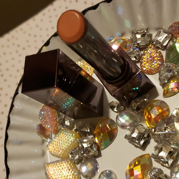 🍄#201 NUDE BEIGE Burberry DISCONTINUED Sheer Lipstick NWOBOX - Picture 5 of 8